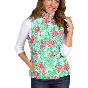 Lilly Pulitzer Lauren Down Puffer Vest in Pineapple Print, Women's Size Medium